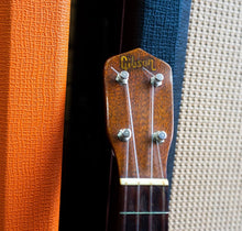 Load image into Gallery viewer, Gibson Ukulele-2 - 1930s/1940s Vintage Ukulele - (Pre-Owned)