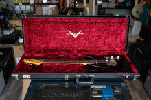 Load image into Gallery viewer, Fender Custom Shop 63 NOS Telecaster in Black - (Pre-Owned)