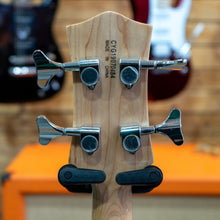 Load image into Gallery viewer, Gretsch G2220 Junior Jet II Bass Guitar in Black - (Pre-Owned)