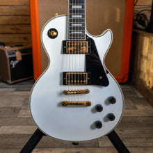 Load image into Gallery viewer, Epiphone Les Paul Custom in Alpine White - (Pre-Owned)