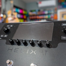 Load image into Gallery viewer, Line 6 Helix LT with Carry Case - (Pre-Owned)