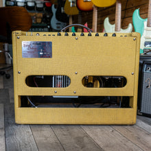Load image into Gallery viewer, Fender Blues Deluxe Reissue Combo Guitar Amp in Tweed - (Pre-Owned)