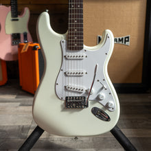 Load image into Gallery viewer, Squier Bullet Stratocaster in Arctic White - (Pre-Owned)