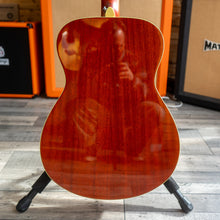 Load image into Gallery viewer, Yamaha FS820 Acoustic Guitar in Autumn Burst