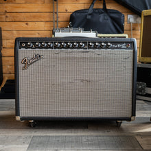 Load image into Gallery viewer, Fender Pro Reverb Guitar Amp Combo - (Pre-Owned)