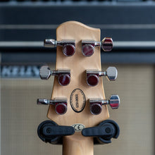 Load image into Gallery viewer, Line 6 Variax 500 Guitar in Black - (Pre-Owned)