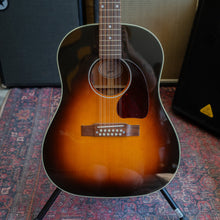 Load image into Gallery viewer, Gibson J-45 Standard 12-String in Vintage Sunburst with Gibson Hardcase - (Pre-Owned)