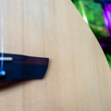 Load image into Gallery viewer, Faith Naked Series Venus Electro Acoustic Guitar with Gigbag - (Pre-Owned)