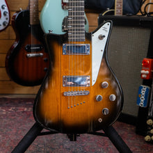 Load image into Gallery viewer, Hartwood Deytona II Electric Guitar in Tobacco Burst - (Pre-Owned)