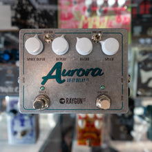 Load image into Gallery viewer, Raygun FX Aurora Lo-Fi Delay V2