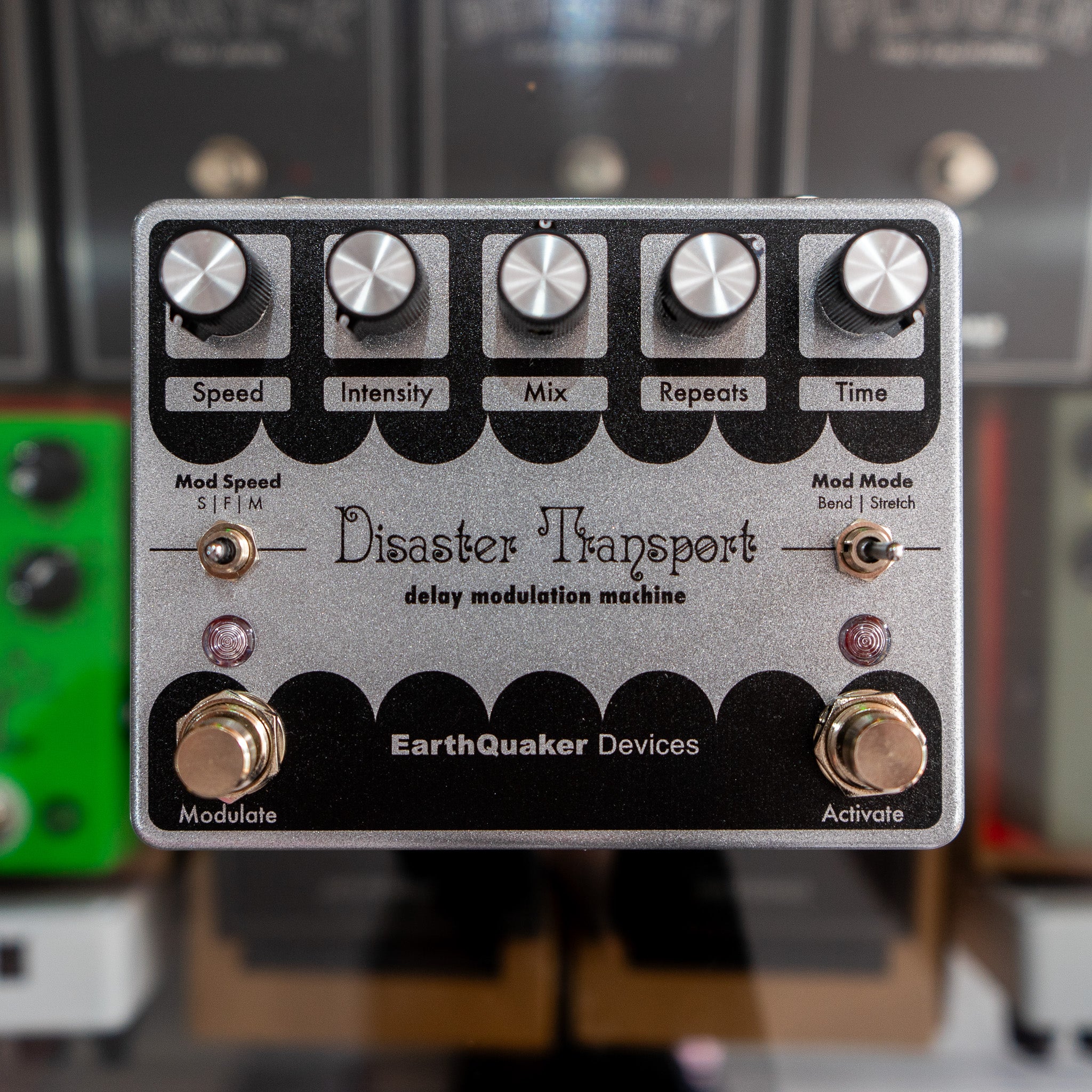 modulated delay pedal EarthQuaker Devices Disaster Transport Legacy Reissue Delay Modulation – Southend Music Exchange