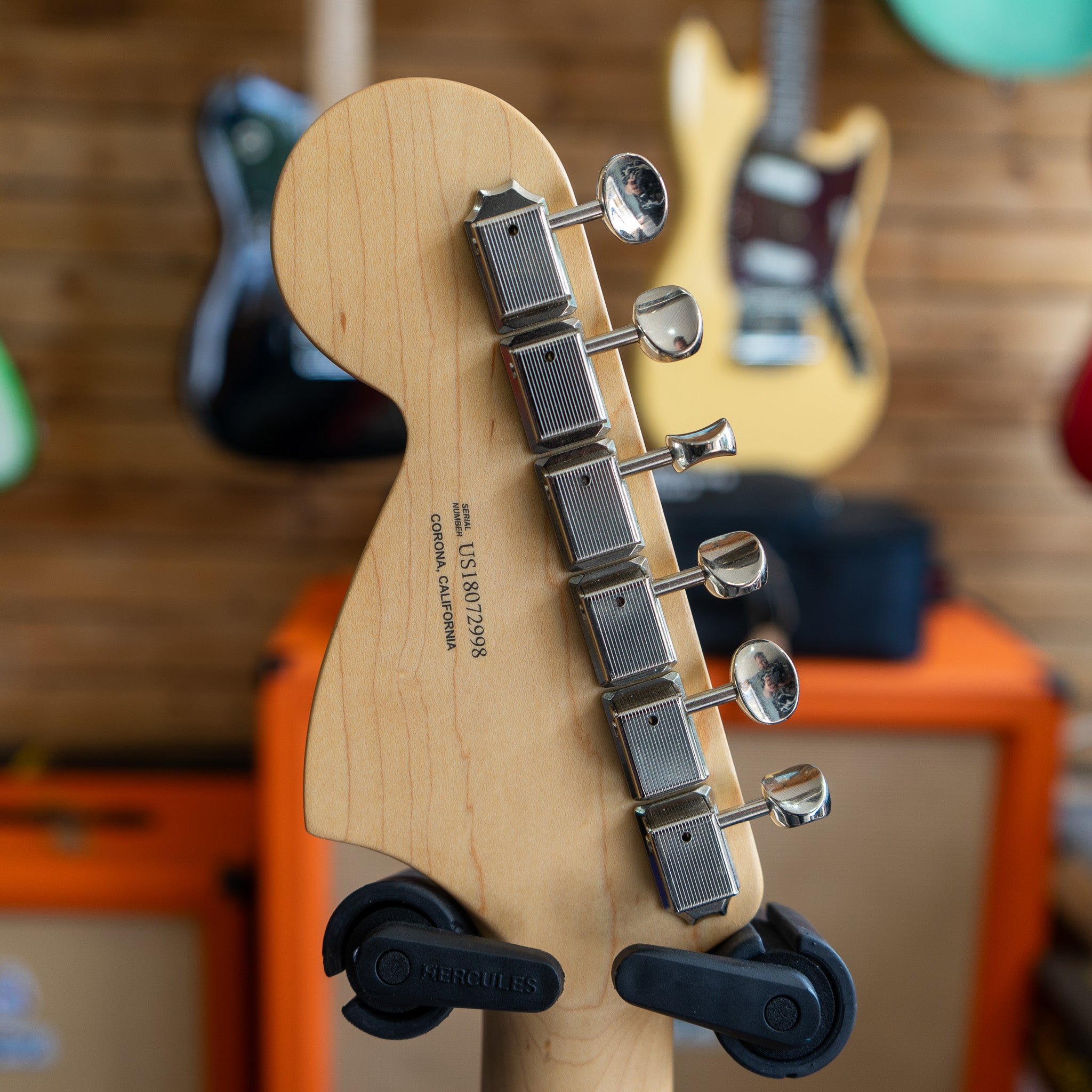 Fender American Performer Mustang in 3 Colour Sunburst with Tweed