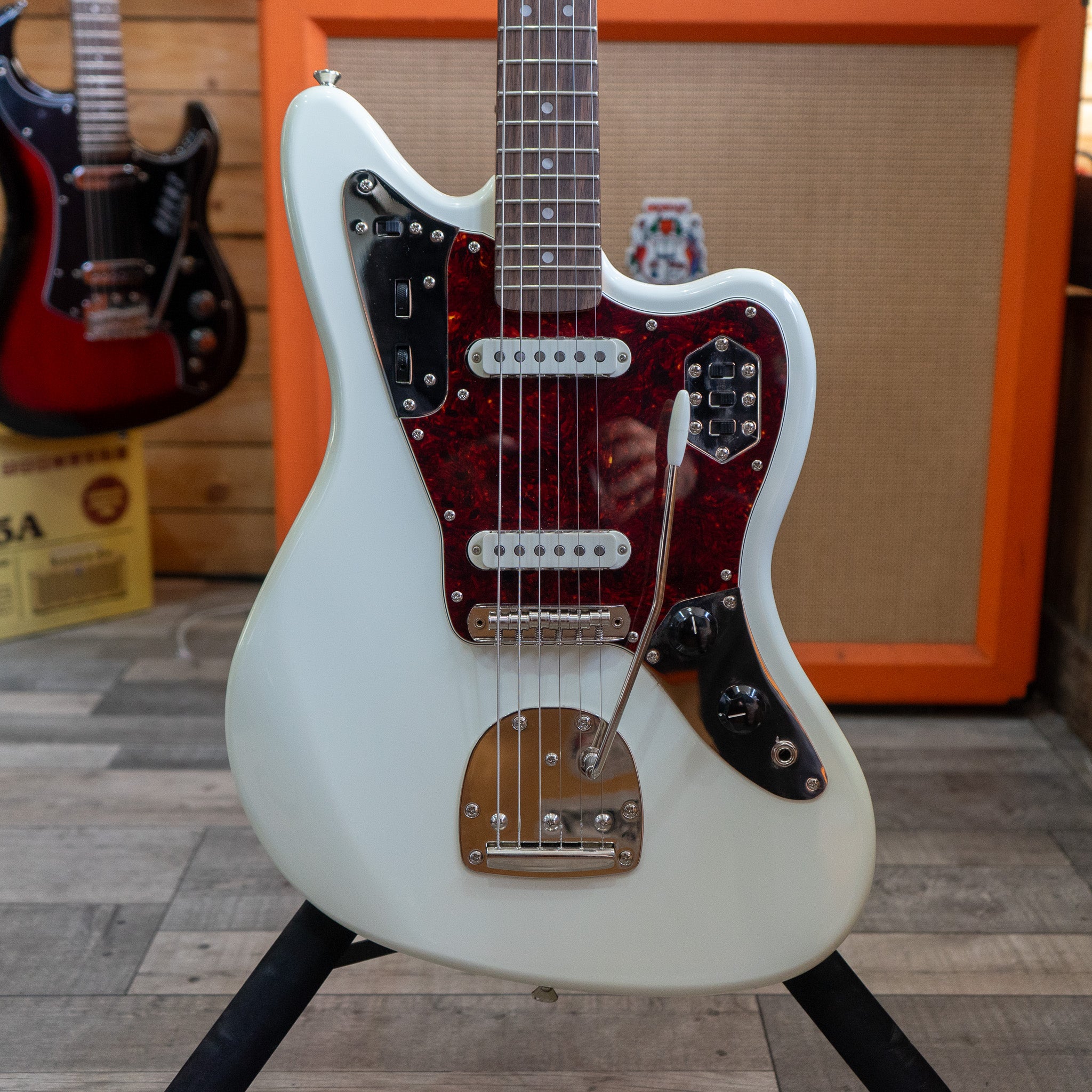 Squier FSR Classic Vibe '60s Jaguar Electric Guitar in Olympic
