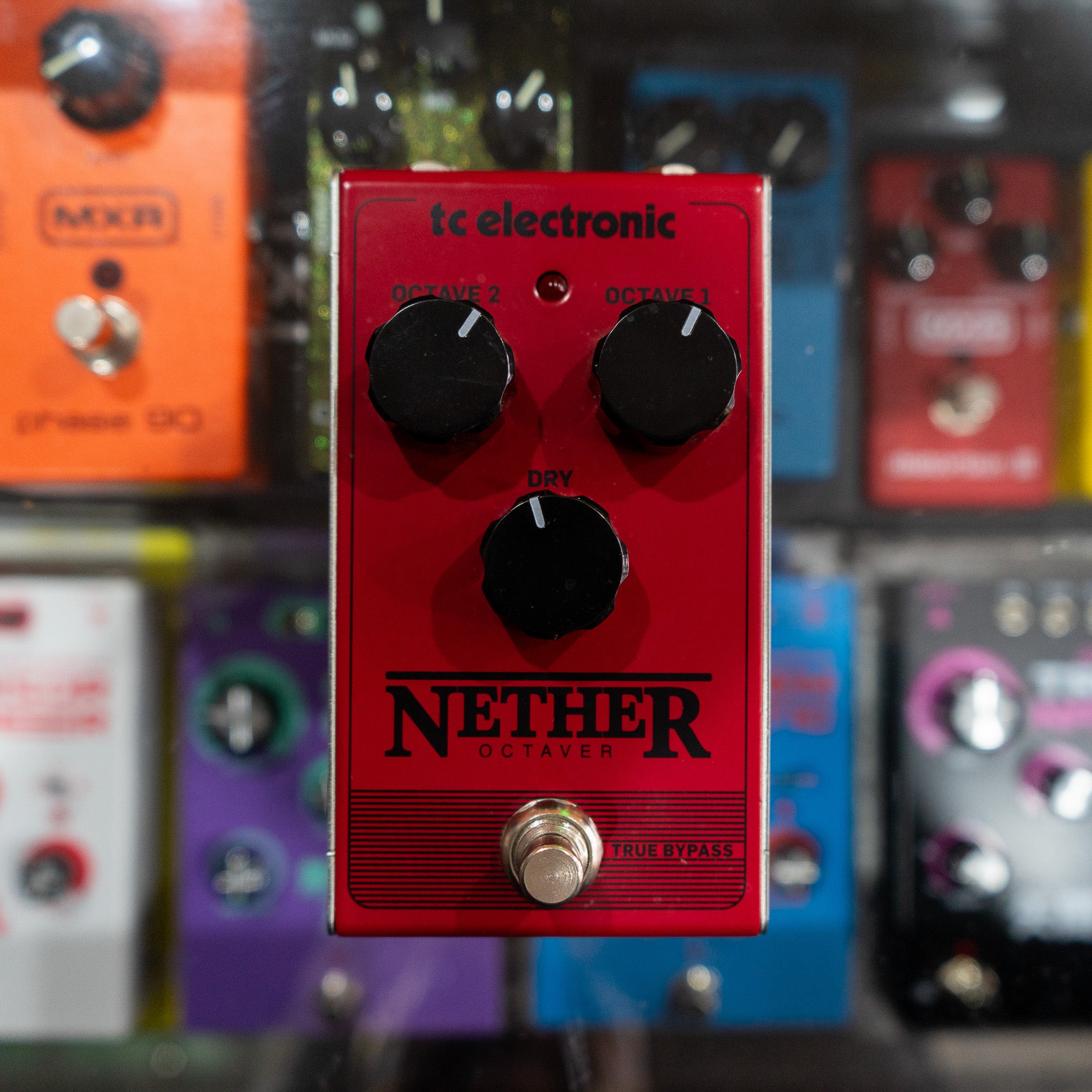 tc octave pedal TC Electronic Nether Octaver