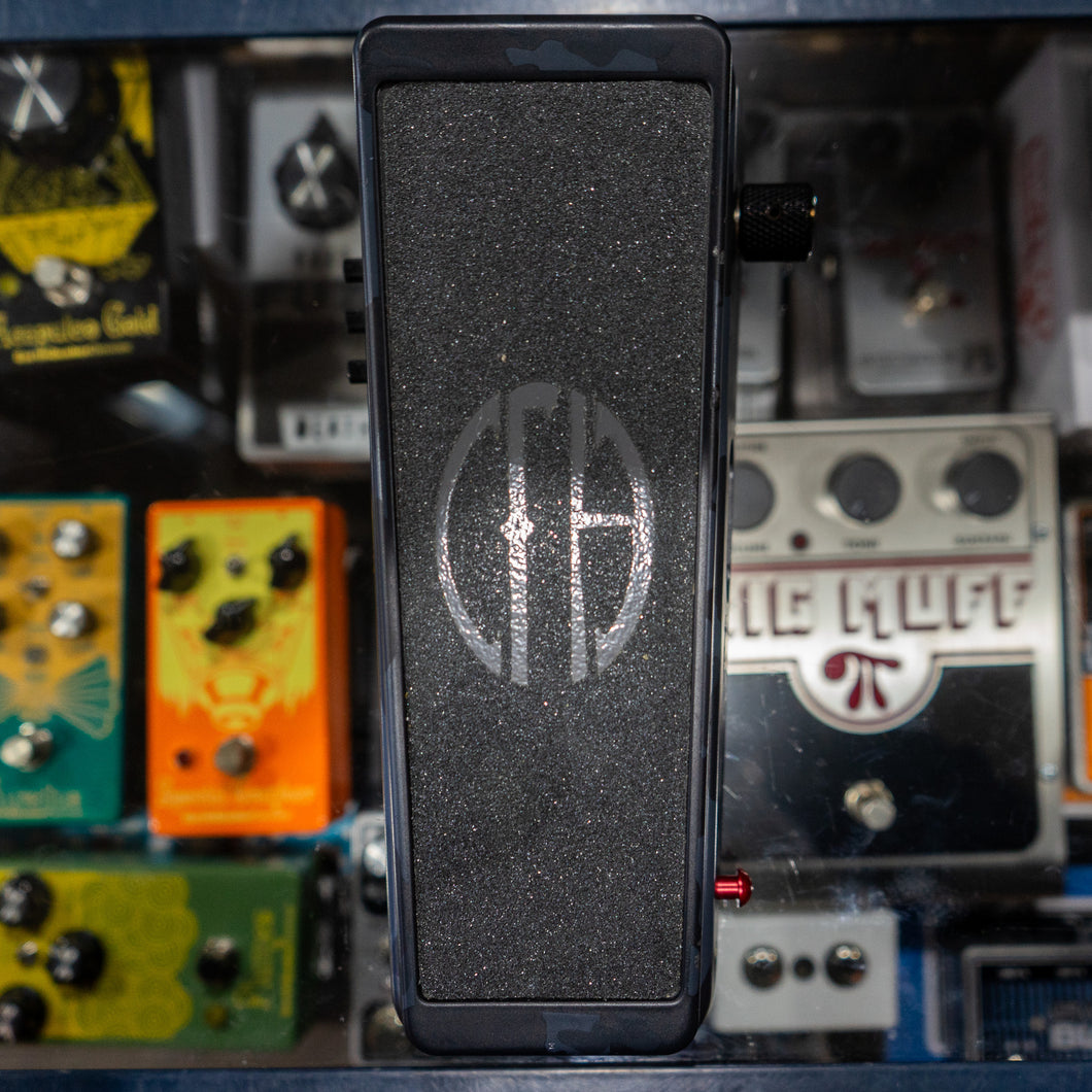 dimebag darrell pedals Jim Dunlop Dimebag Darrell Signature Cry Baby From Hell Wah Pedal in B – Southend Music Exchange
