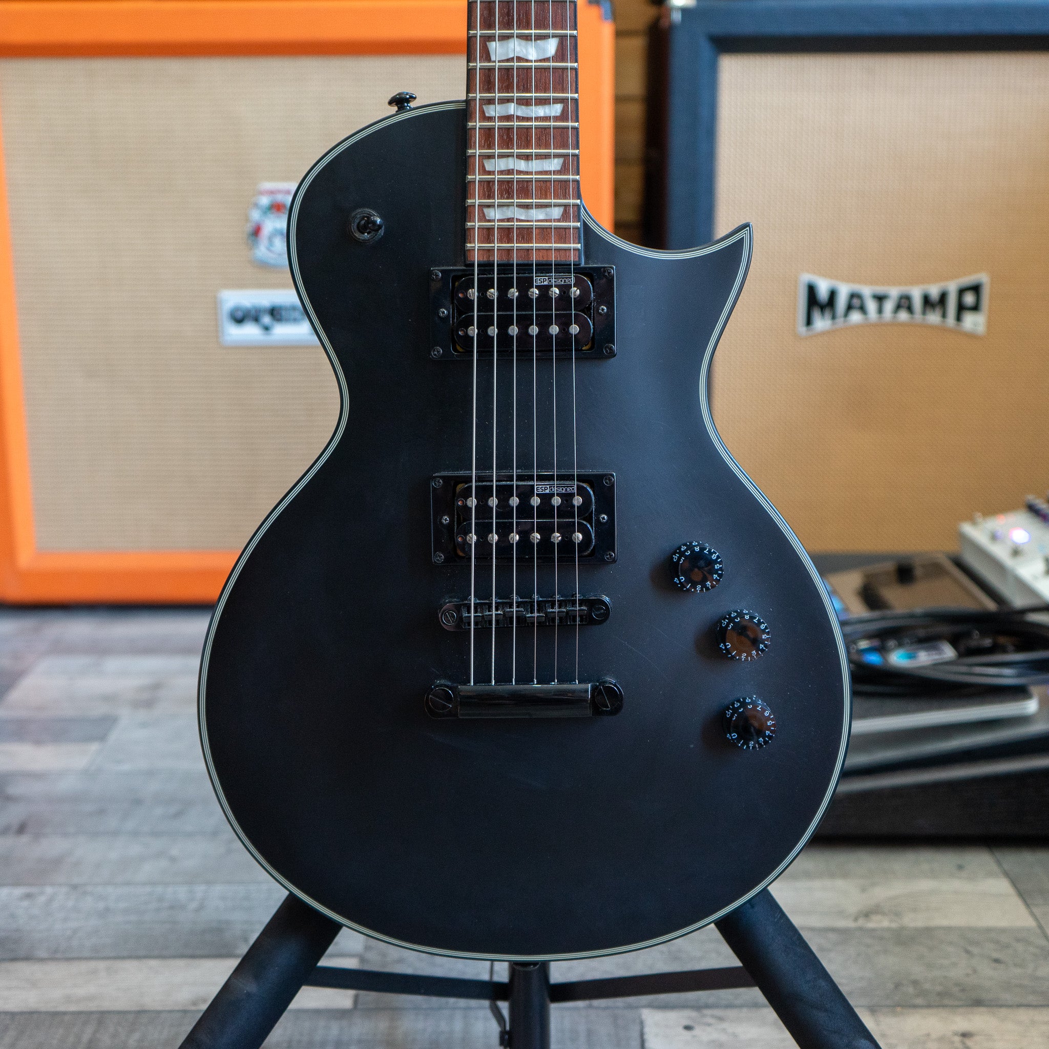 ESP LTD EC-256-BLKS in Black Satin - (Pre-Owned) – Southend Music
