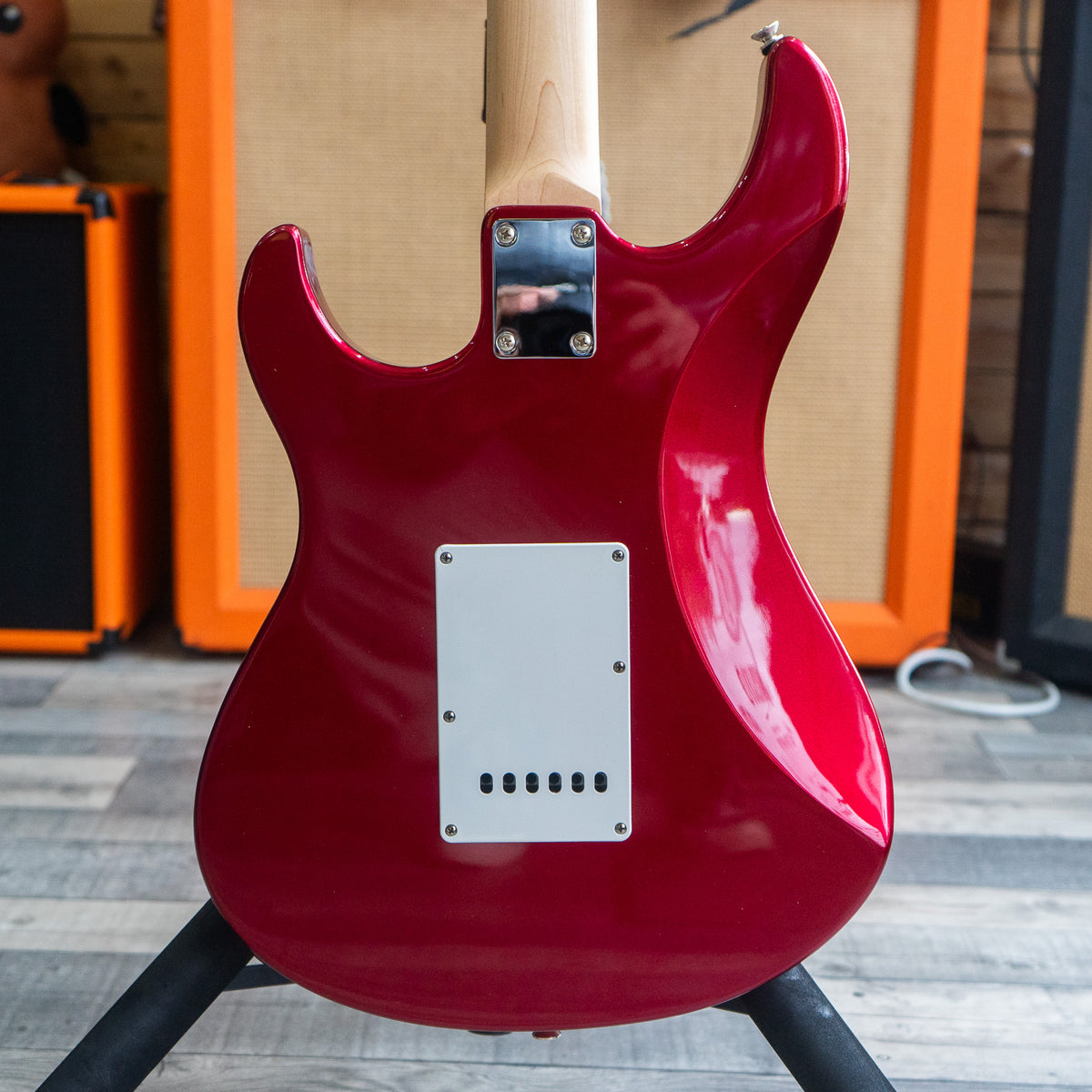 Yamaha PAC012 Pacifica in Red Metallic - (Pre-Owned) – Southend Music ...