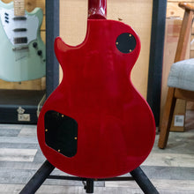 Load image into Gallery viewer, Gibson Les Paul Studio in Wine Red with Hardcase - (Pre-Owned)
