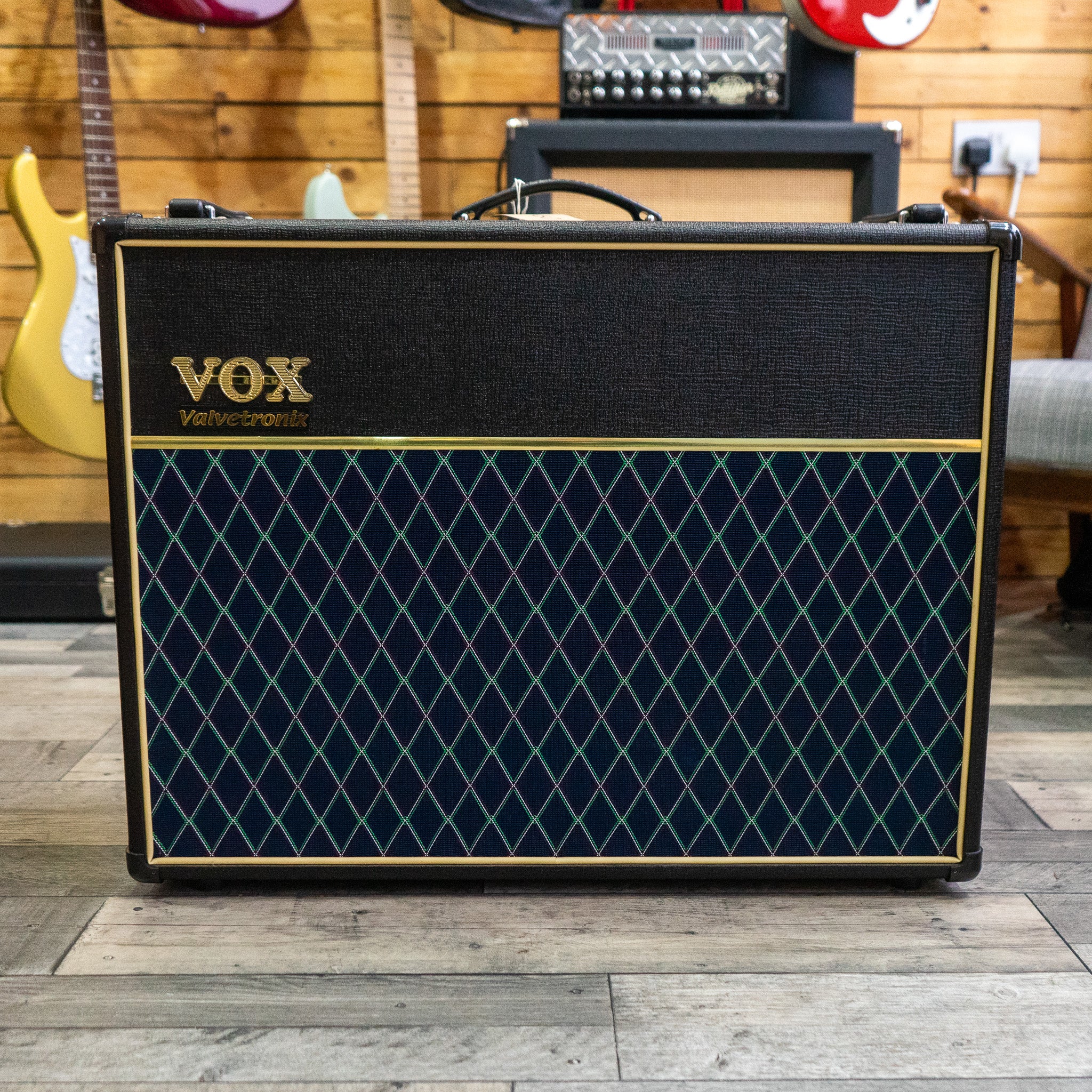 VOX AD120VT アンプ 中古 Valvetronix 送料込み ギター用アンプ