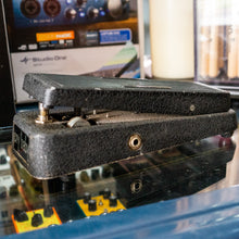 Load image into Gallery viewer, Vintage 1960s Cry Baby Wah Wah Effects Pedal - Trashcan Inductor - (Pre-Owned)
