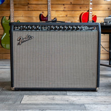 Load image into Gallery viewer, Fender &#39;65 Twin Reverb 85W 2x12 Guitar Combo Amplifier - (Pre-Owned)
