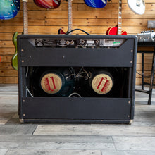 Load image into Gallery viewer, Fender &#39;65 Twin Reverb 85W 2x12 Guitar Combo Amplifier - (Pre-Owned)
