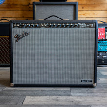 Load image into Gallery viewer, Fender Tonemaster Twin Reverb Guitar Amp - (Pre-Owned)
