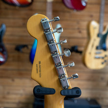 Load image into Gallery viewer, Fender Classic Player Strat in Two Tone Sunburst - 2010 - (Pre-Owned)
