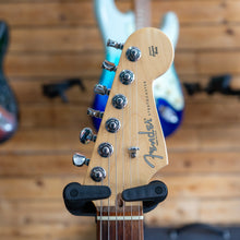 Load image into Gallery viewer, Fender American Standard Stratocaster in Olympic White - 2007 - (Pre-Owned)

