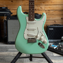 Load image into Gallery viewer, Fender Limited Edition FSR Player Stratocaster in Surf Green w/ Matching Headstock
