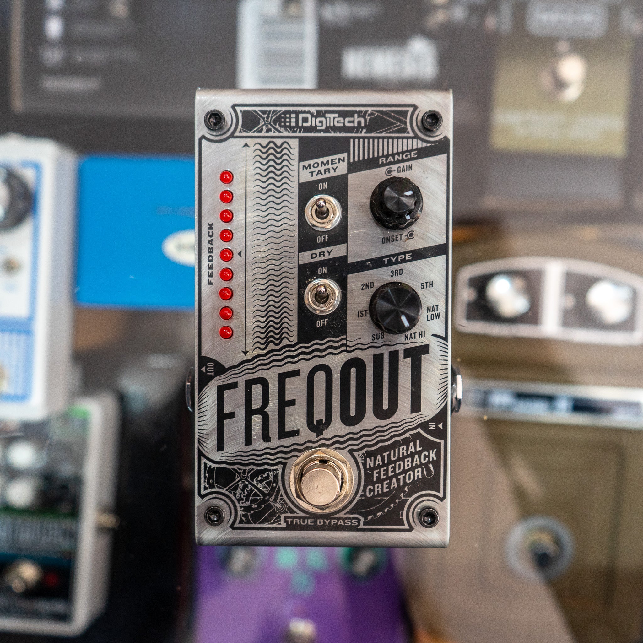 freqout pedal DigiTech FreqOut Natural Feedback Creator Pedal