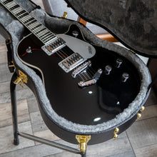 Load image into Gallery viewer, Gretsch G5220 Electromatic Jet in Black - (Pre-Owned)
