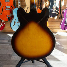 Load image into Gallery viewer, Epiphone Sheraton II with Hardcase in Vintage Sunburst - 2005 - Made in Korea - (Pre-Owned)
