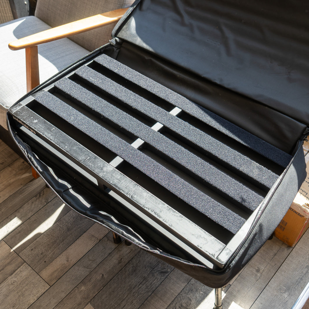 Pedaltrain Pro Pedalboard with Soft Bag - (Pre-Owned)