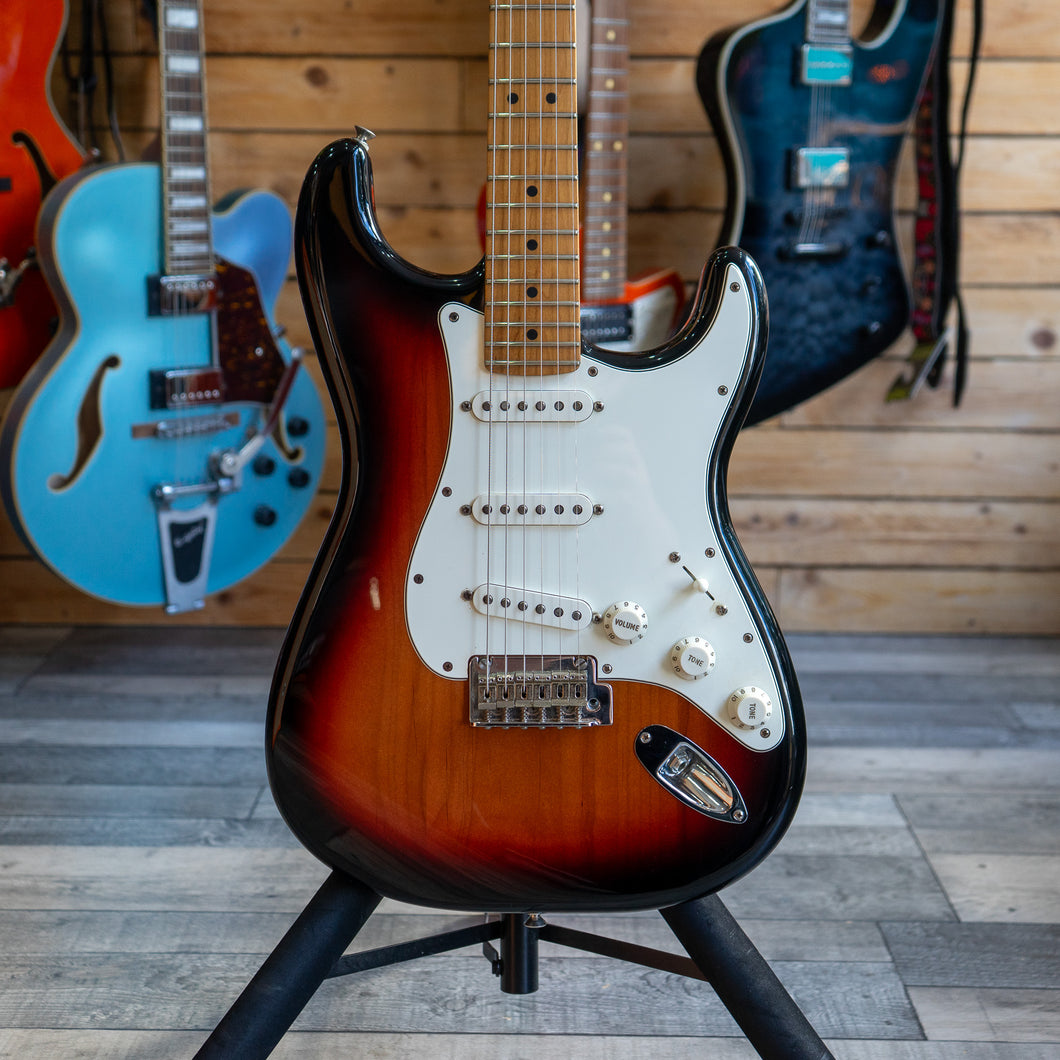 Fender Player Stratocaster in Sunburst with Roasted Maple Neck - (Pre-Owned)