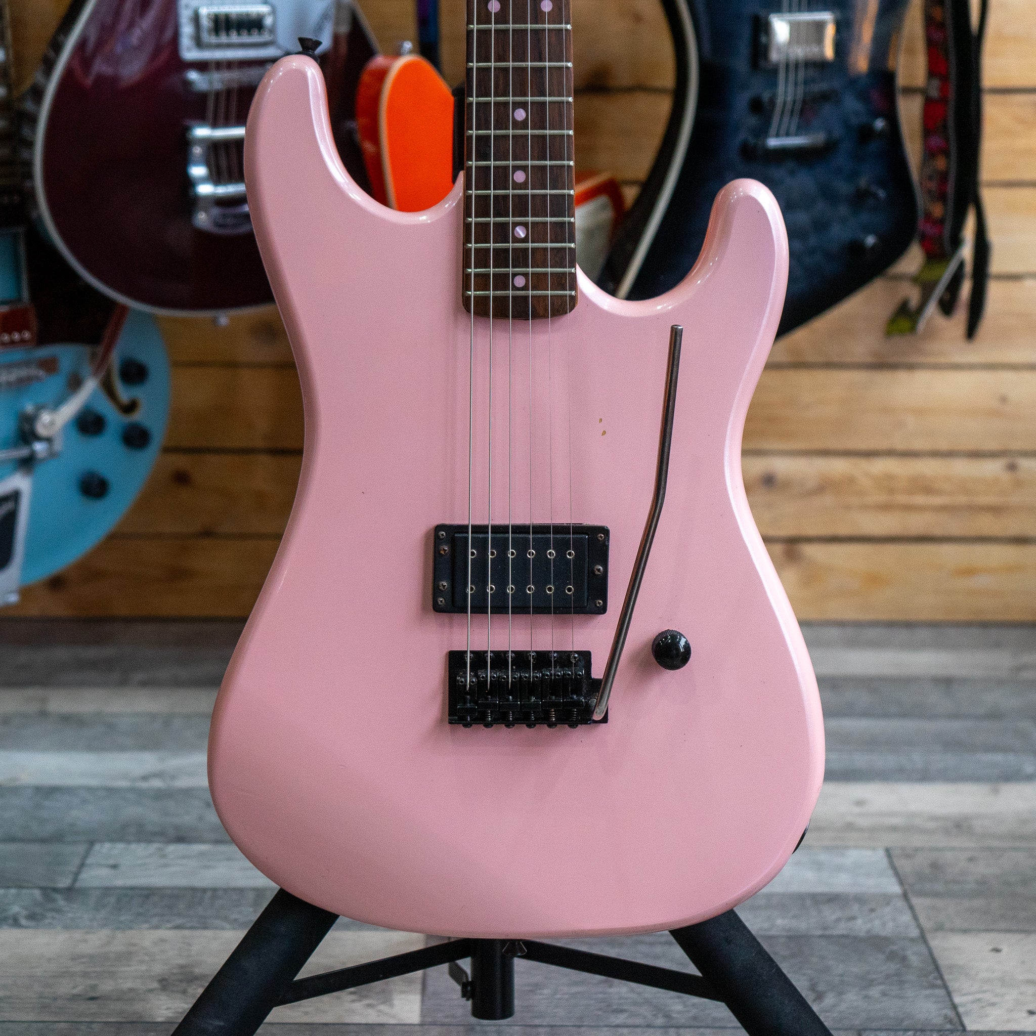ギター Finding That ToneBBlues One / Shell Pink LSL T Bone One B - Shell Pink – Corner Music