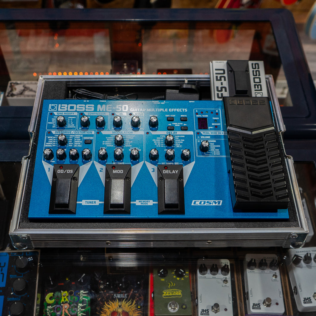 Boss ME50 Guitar Multiple Effects Unit with Hard Case - (Pre-Owned)