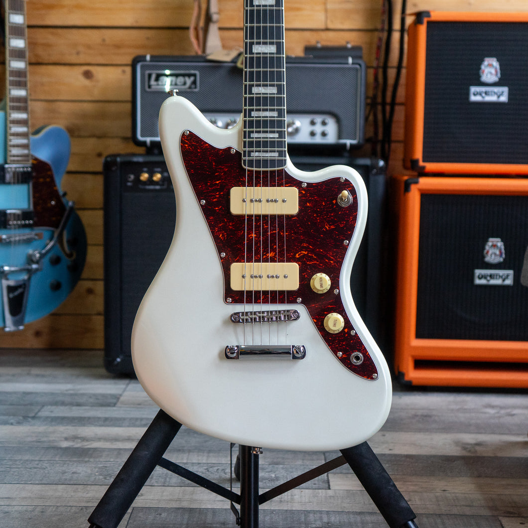 Artist Grungemaster in White - (Pre-Owned)