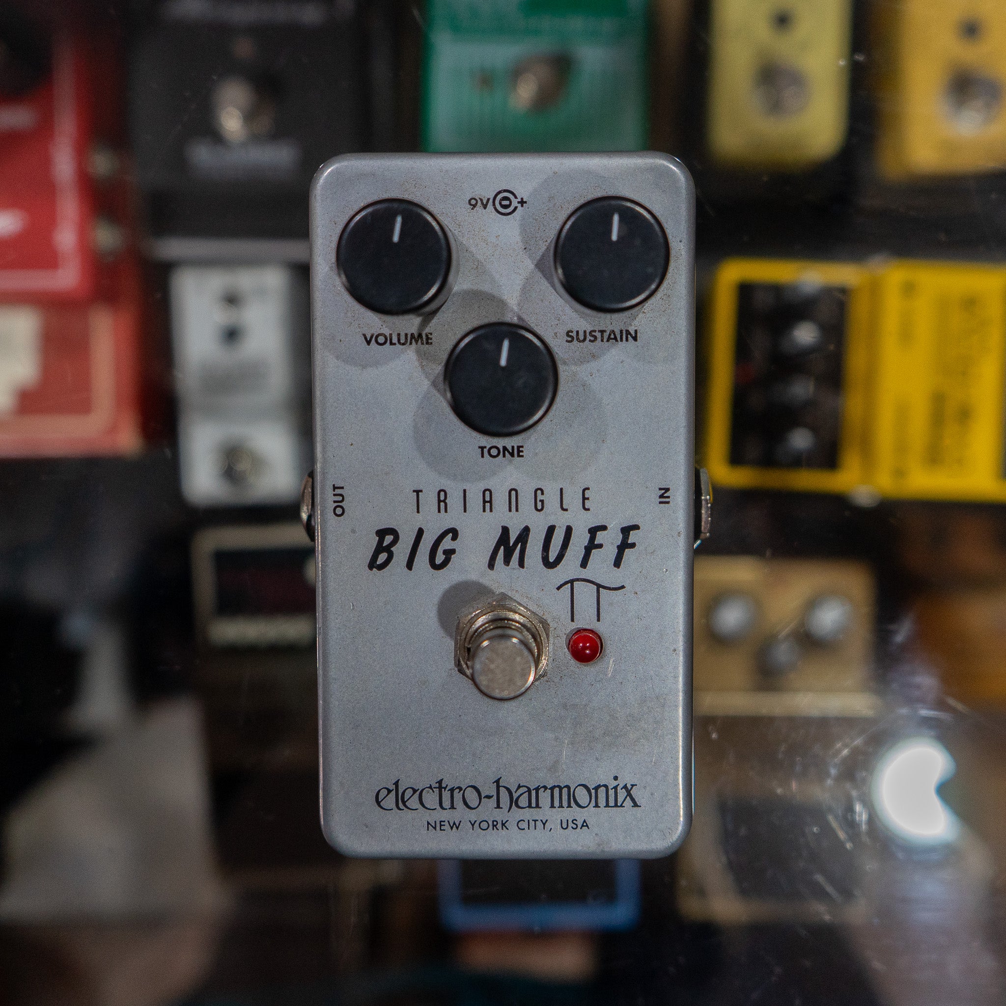 Electro Harmonix Triangle Big Muff Pi Distortion & Sustainer Pedal