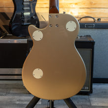 Load image into Gallery viewer, Gretsch G2215-P90 Streamliner Junior Jet Club in Shoreline Gold - (Pre-Owned)
