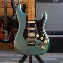 Load image into Gallery viewer, Fender Player Stratocaster HSS Floyd Rose in Tidepool with Hard Case - (Pre-Owned)
