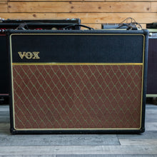 Load image into Gallery viewer, Vox AC30 CC2X with Alnico Blue Speakers and Soft Cover - (Pre-Owned)
