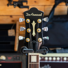 Load image into Gallery viewer, DeArmond by Guild M75 Bluesbird - Made in Korea - (Pre-Owned)
