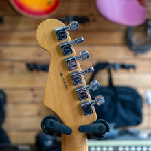 Load image into Gallery viewer, Fender American Standard Telecaster in Black - 2009 - (Pre-Owned)
