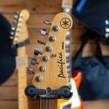 Load image into Gallery viewer, Yamaha Pacifica 112J in Natural - (Pre-Owned)
