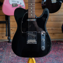 Load image into Gallery viewer, Fender American Standard Telecaster in Black with Fender Hard Case - 1995 - (Pre-Owned)
