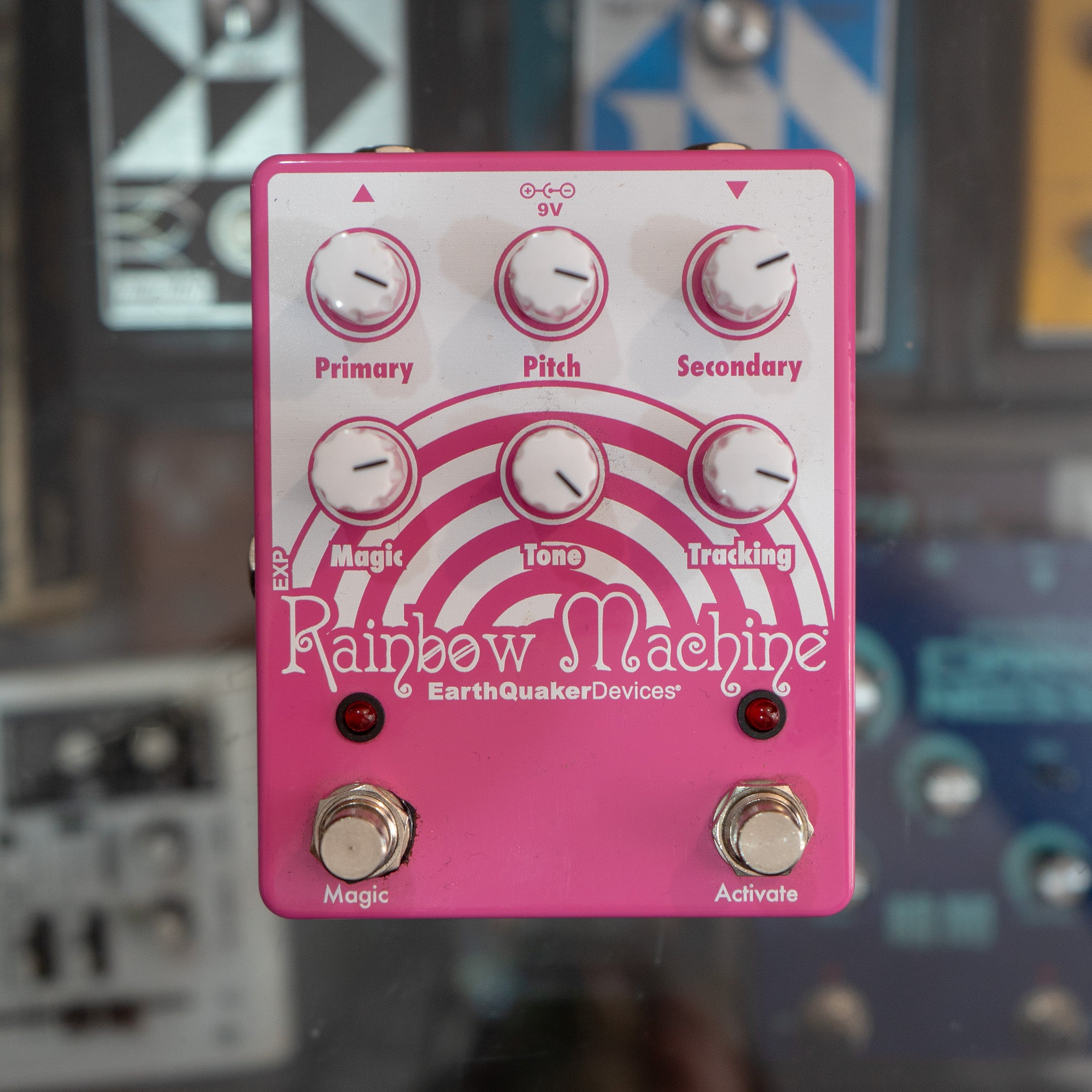 rainbow machine pedal EarthQuaker Devices Rainbow Machine Polyphonic Pitch Modulator
