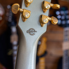 Load image into Gallery viewer, Gibson Custom Shop Les Paul in Silver with Hard Case - (Pre-Owned)
