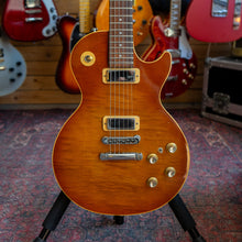 Load image into Gallery viewer, Gibson Les Paul XR-2 1982 in Honeyburst - (Pre-Owned)
