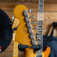 Load image into Gallery viewer, Fender MIJ Traditional 70's Mustang in Candy Apple Red - (Pre-Owned)

